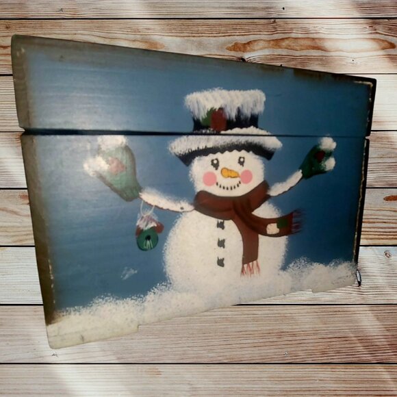 SNOWMAN - Large Wooden Hand Painted - Hinged Storage Box - Blue-Grey - Picture 4 of 8